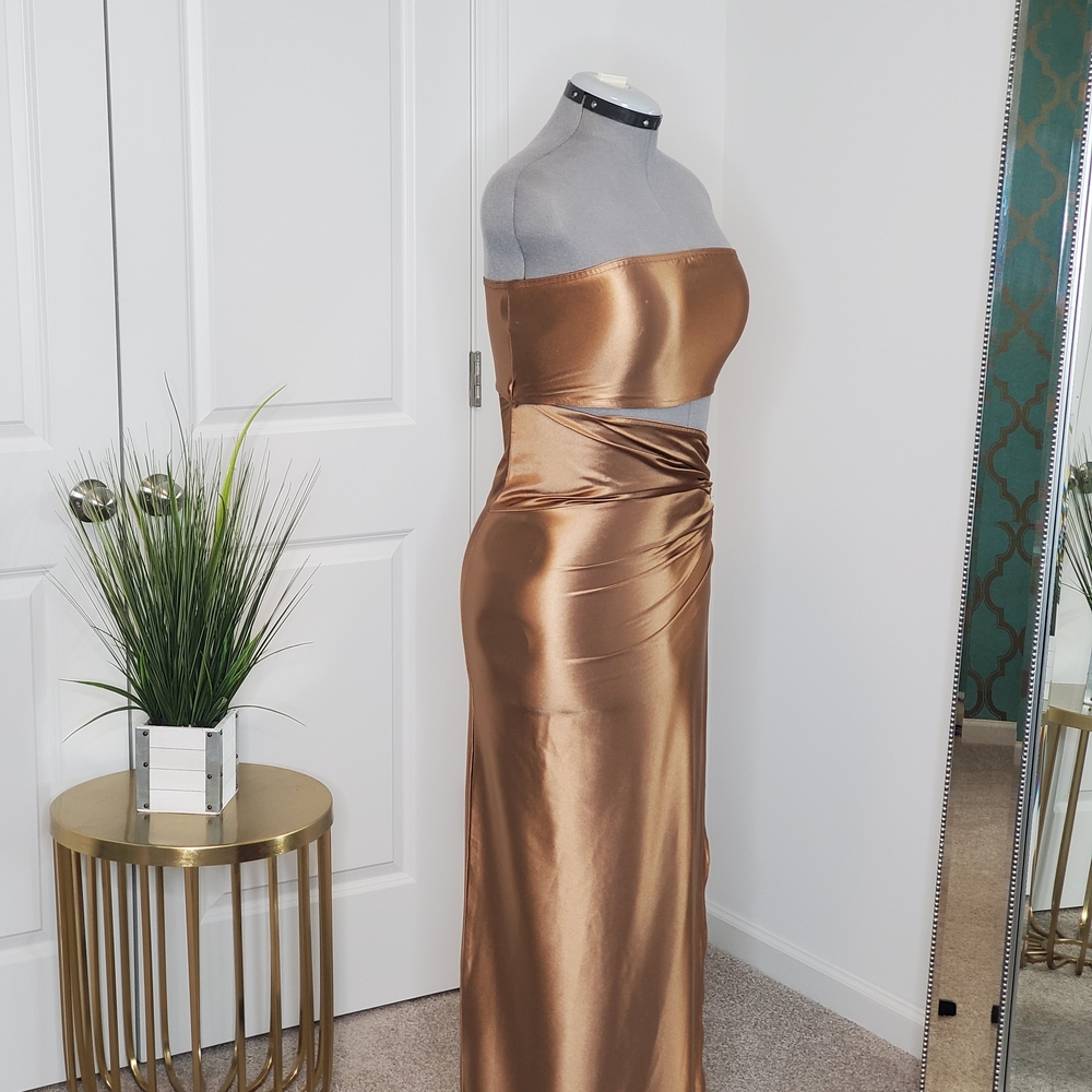 PrettyLittleThing Women's Satin Dress, Bronze (Size 10) - Picture 6 of 12